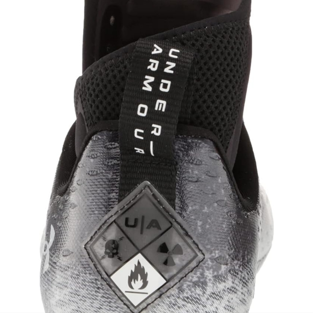 Under Armor Cleats - image 3